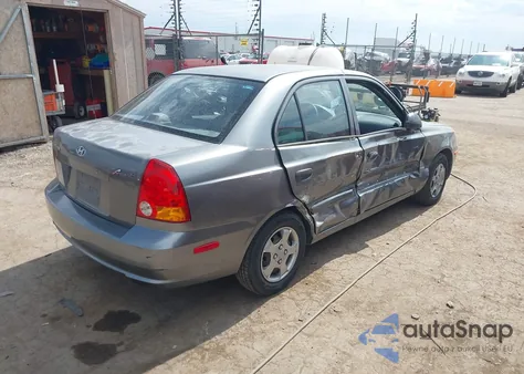 2005 Hyundai Accent Gls z USA, uszkodzony, nr VIN KMHCG45C85U604815